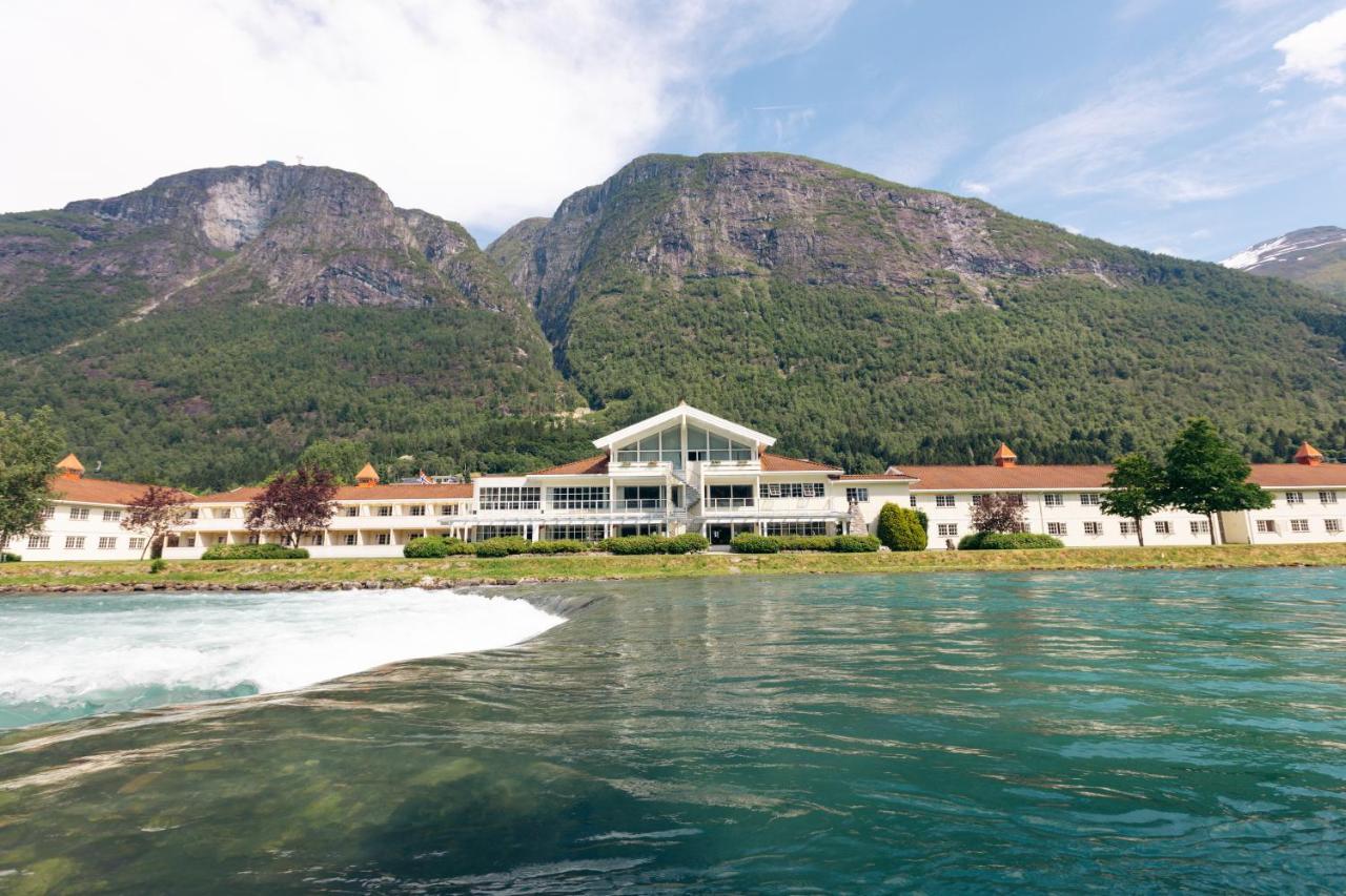 Hotel Loenfjord Loen Ngoại thất bức ảnh
