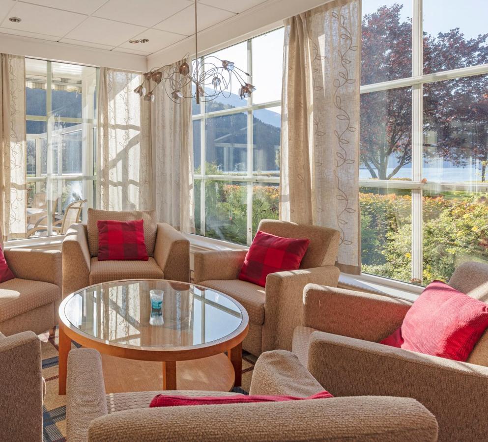 Hotel Loenfjord Loen Ngoại thất bức ảnh